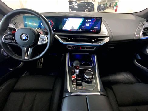 Used 2025 BMW XM image 16