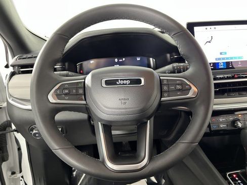 Used 2023 Jeep Compass Limited w/ Elite Group AWD/4WD image 17