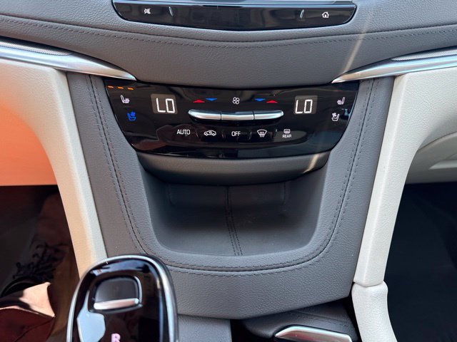 Used 2023 Cadillac XT5 Premium Luxury w/ Technology Package FWD image 31
