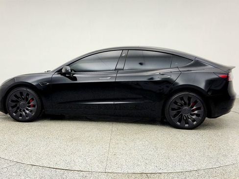 Used 2023 Tesla Model 3 Performance image 8