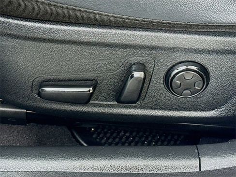 Used 2023 Kia Stinger GT-Line w/ Sun & Sound Package image 12