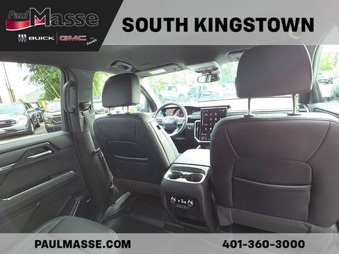 Used 2025 GMC Acadia Elevation w/ Elevation Premium Package AWD/4WD image 31