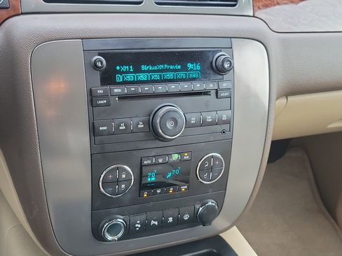 Used 2008 GMC Yukon SLT w/ SLT Preferred Equipment Group image 21