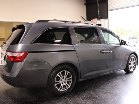 Used 2012 Honda Odyssey EX-L image 3