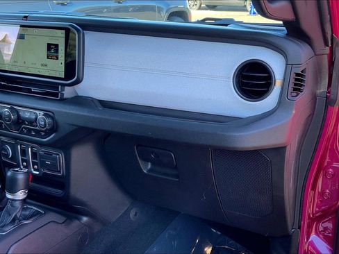 Certified 2024 Jeep Wrangler Sport S image 16