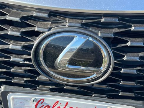 Used 2021 Lexus IS 300 w/ Comfort Package RWD image 13