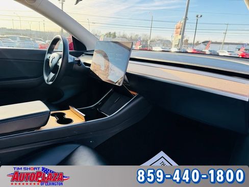 Used 2021 Tesla Model Y Long Range image 45