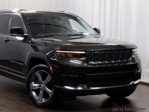Used 2021 Jeep Grand Cherokee L Limited AWD/4WD image 2