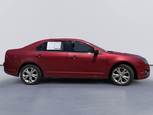 Used 2012 Ford Fusion SE FWD image 2