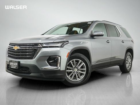 Used 2023 Chevrolet Traverse LT AWD/4WD image 1