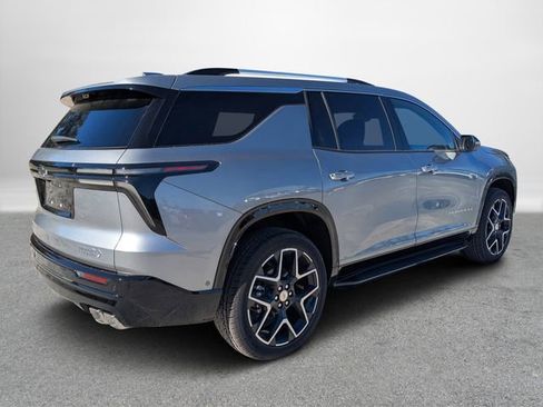 New 2026 Chevrolet Traverse High Country image 4