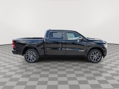 Used 2020 RAM 1500 Laramie AWD/4WD image 4