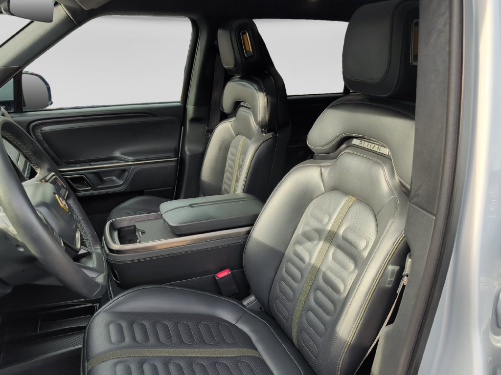 Used 2024 Rivian R1S Adventure Quad AWD/4WD image 17