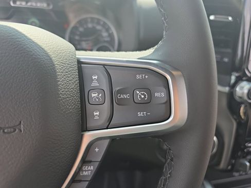 New 2026 RAM 1500 Big Horn AWD/4WD image 18