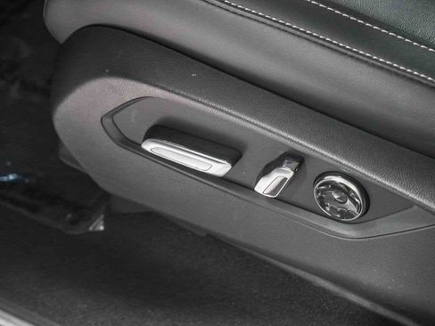 Used 2025 Acura MDX SH-AWD w/ Technology Package image 26