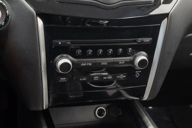 Used 2015 Nissan Pathfinder S FWD image 17