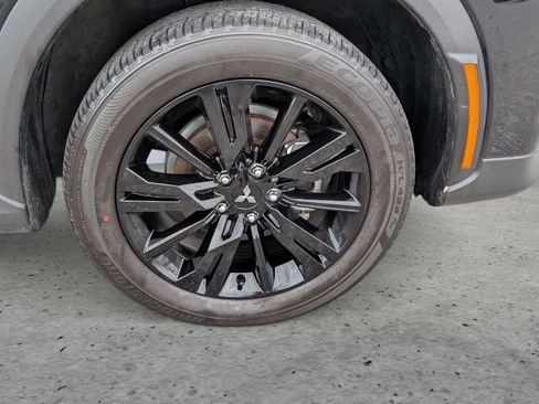 Used 2025 Mitsubishi Eclipse Cross LE AWD/4WD image 7