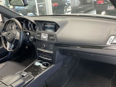 Used 2016 Mercedes-Benz E 400 E 400 image 12