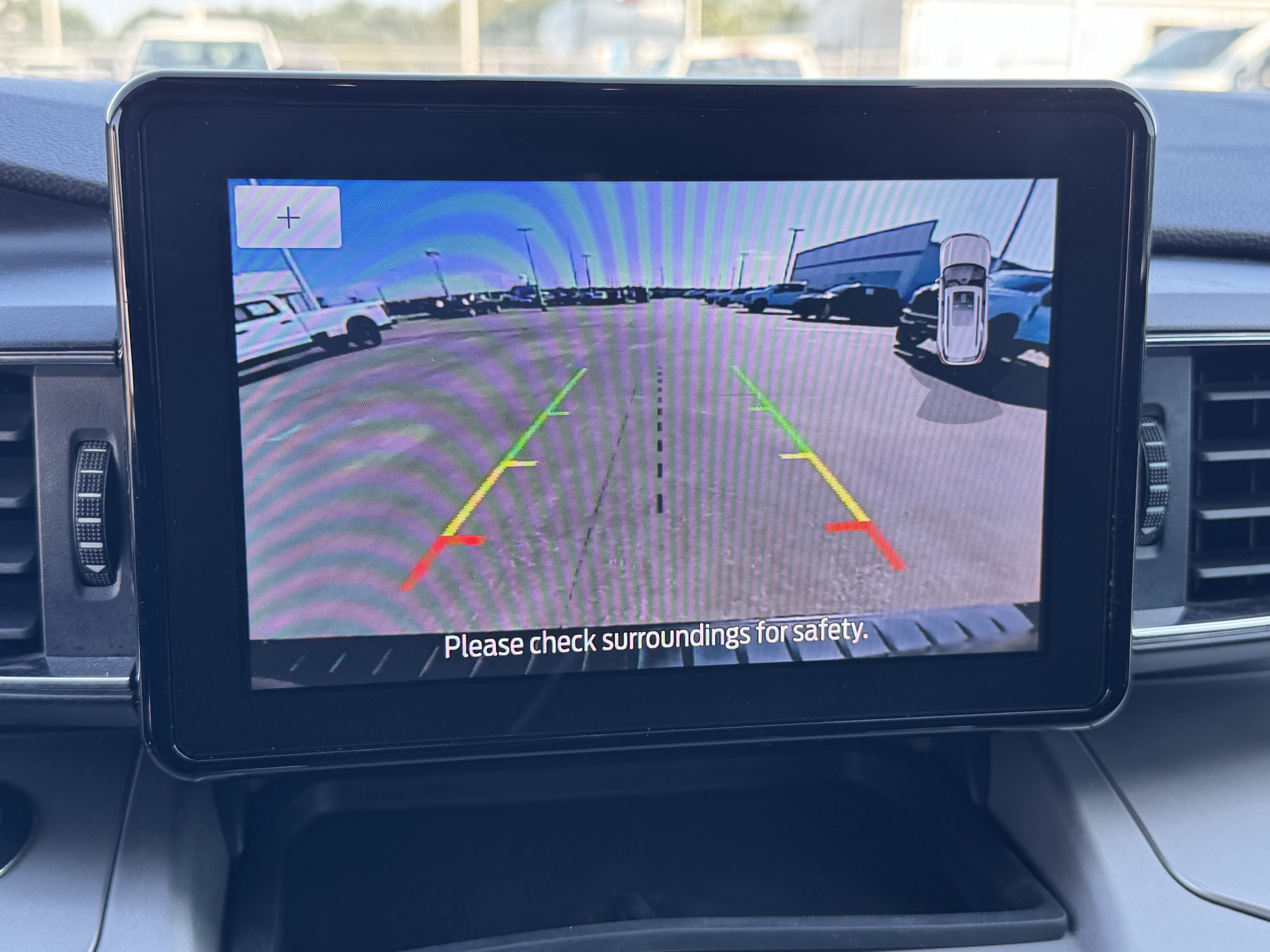 Used 2020 Ford Explorer XLT w/ Equipment Group 202A RWD image 27