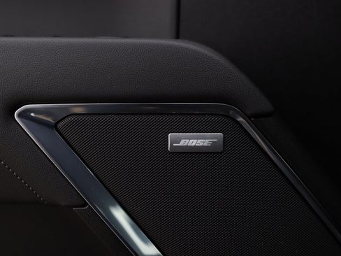 Used 2022 Chevrolet Silverado 1500 LTZ w/ Technology Package image 28