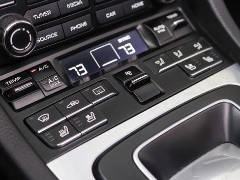 Used 2017 Porsche 911 Carrera image 38