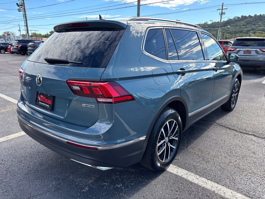 Used 2021 Volkswagen Tiguan SE w/ Panoramic Sunroof Package AWD/4WD image 7