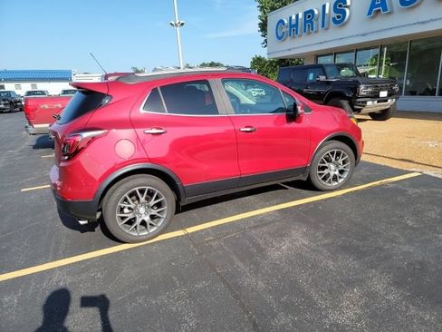 Used 2019 Buick Encore Sport Touring w/ Safety Package FWD image 3