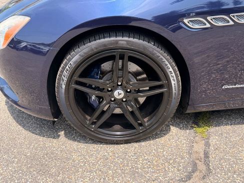 Used 2017 Maserati Quattroporte S GranLusso Q4 AWD/4WD image 13