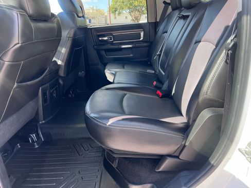 Used 2017 RAM 2500 Laramie w/ Convenience Group image 10