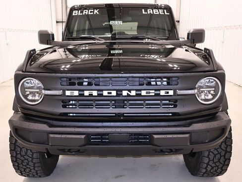 New 2026 Ford Bronco 2-Door AWD/4WD image 4