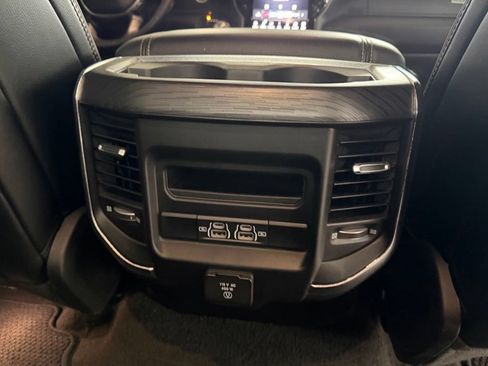 Used 2023 RAM 1500 Laramie RWD image 35