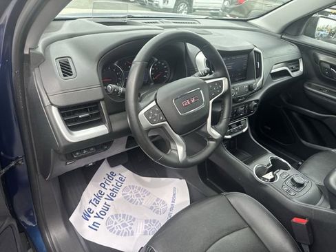 Used 2023 GMC Terrain SLT w/ Infotainment Package II AWD/4WD image 10