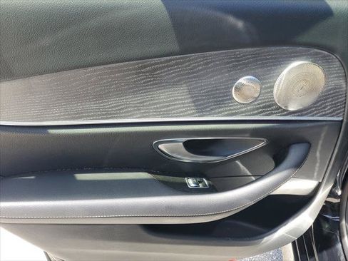 Used 2021 Mercedes-Benz E 350 4MATIC Sedan w/ Premium Package image 13