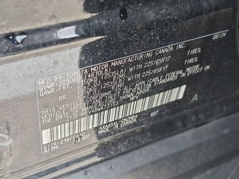Certified 2024 Toyota RAV4 XLE AWD/4WD image 31
