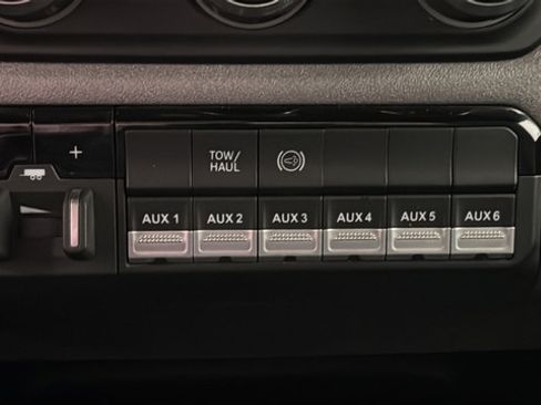 Used 2022 RAM 3500 Tradesman AWD/4WD image 31