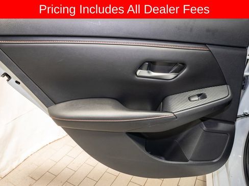 Certified 2024 Nissan Sentra SR FWD image 9