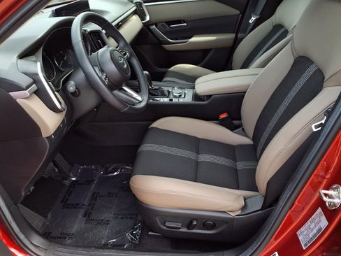 Used 2025 MAZDA CX-50 AWD 2.5 S w/ Weather Package image 17