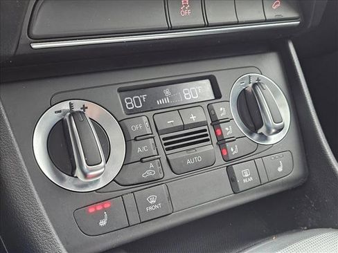 Used 2015 Audi Q3 2.0T Premium Plus image 25