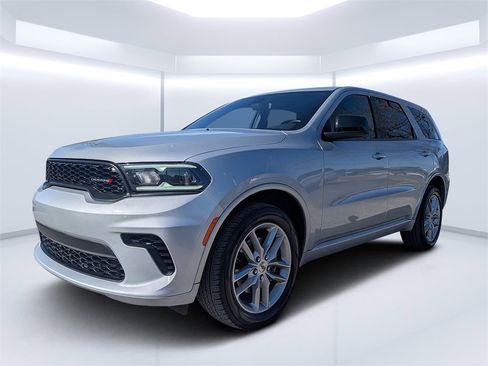 Used 2023 Dodge Durango GT image 7