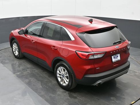 Used 2022 Ford Escape SE w/ Convenience Package image 30