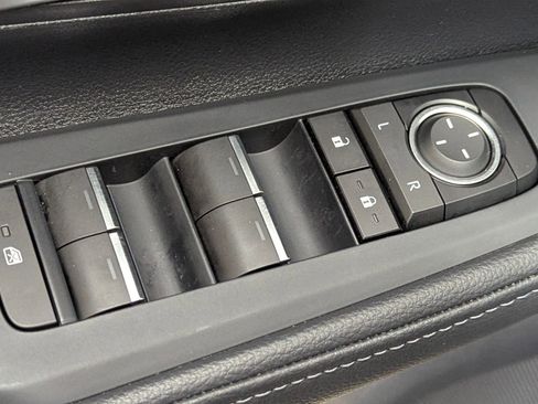 Used 2024 Toyota Grand Highlander XLE image 24