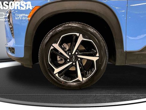 Certified 2023 Chevrolet TrailBlazer RS w/ Convenience Package AWD/4WD image 9