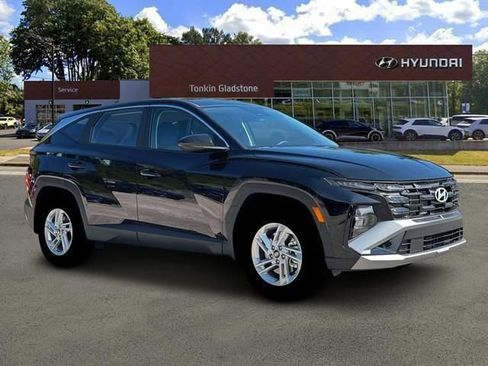 New 2026 Hyundai Tucson SE image 10