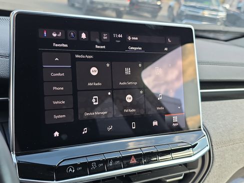 Used 2022 Jeep Compass Latitude image 27