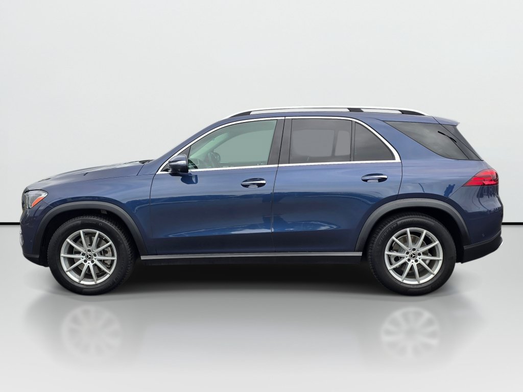 Used 2024 Mercedes-Benz GLE 350 4MATIC w/ Driver Assistance Package image 2