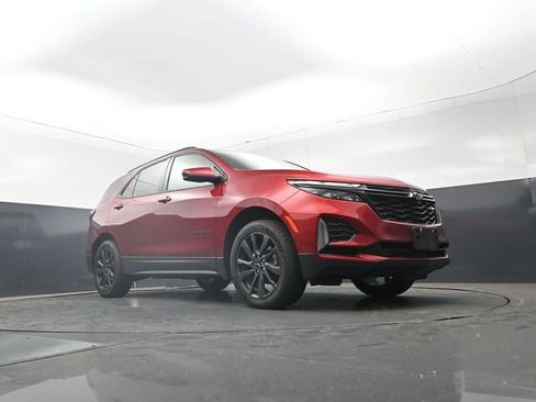 Used 2024 Chevrolet Equinox RS AWD/4WD image 27