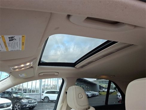 Used 2022 Mercedes-Benz GLE 350 4MATIC image 15