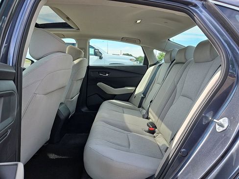 Used 2023 Honda Accord EX image 10