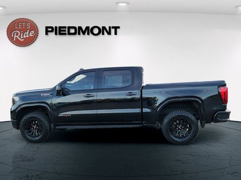 Used 2022 GMC Sierra 1500 AT4X image 9