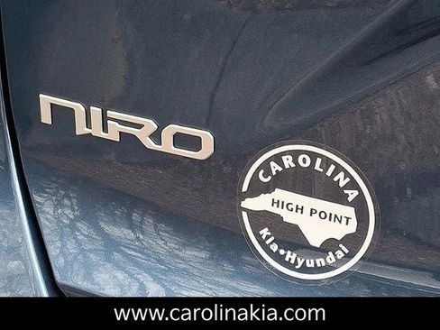 New 2025 Kia Niro EX image 7